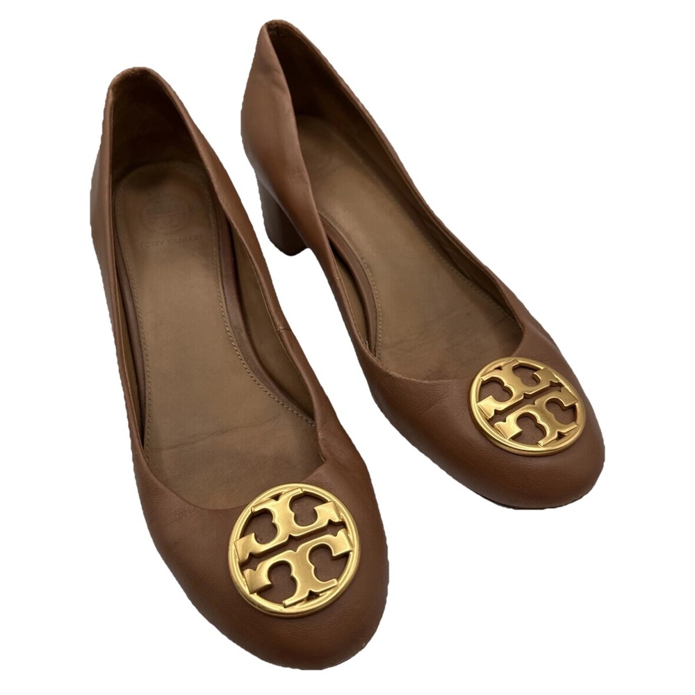 Tory Burch Size 7.5 Chelsea Wedge Pumps Tan Leather Medallion Round Toe Comfort